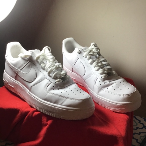 😎Nike’s Air Force 1, size 9, great condition, see photos - Picture 2 of 5
